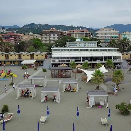 Hotel Sud Est By Fam Rossetti Lavagna Exterior photo